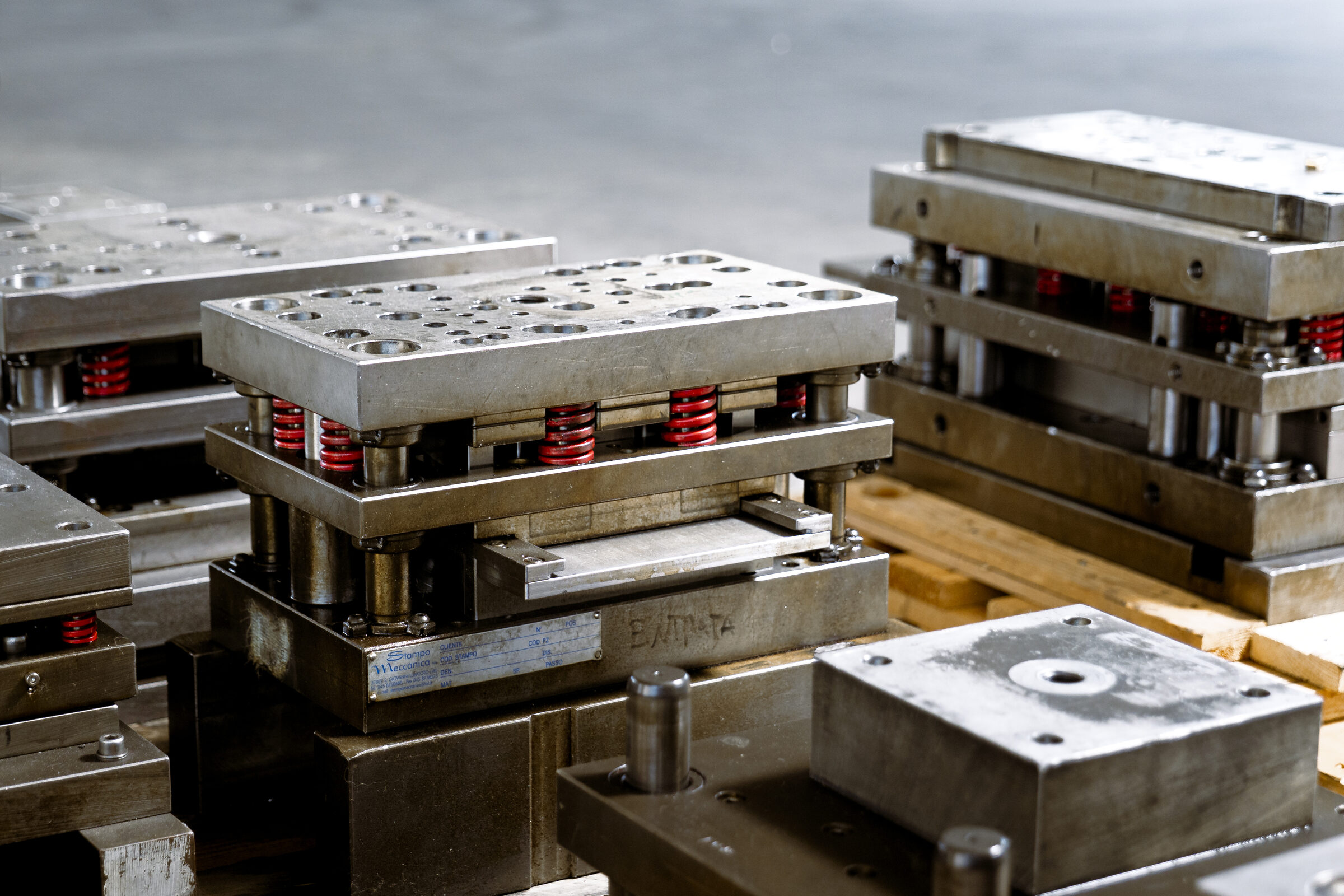 Die mounted on a mechanical press